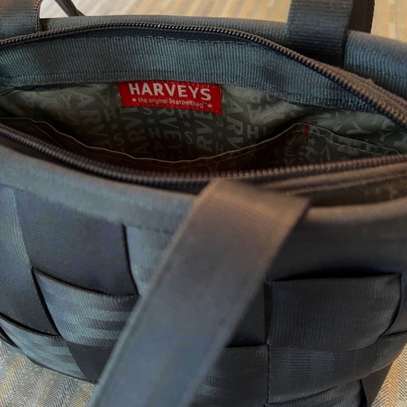 Harvey's Original Seat Belt Bag - medium shoulder tote in steel blue - Picture 5 of 10